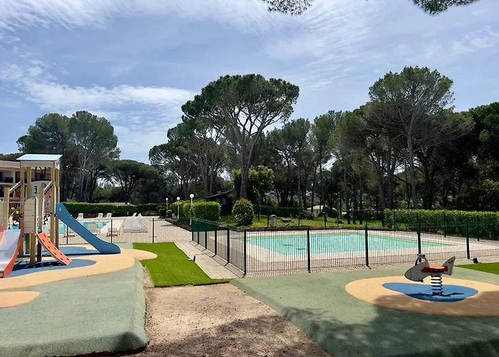 Appartement 4 Personnes Entierement Renove En Oct 25 Domaine De Valescure شقة Saint-Raphaël