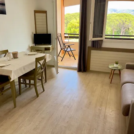 Appartement 4 Personnes Entierement Renove En Oct 25 Domaine De Valescure *