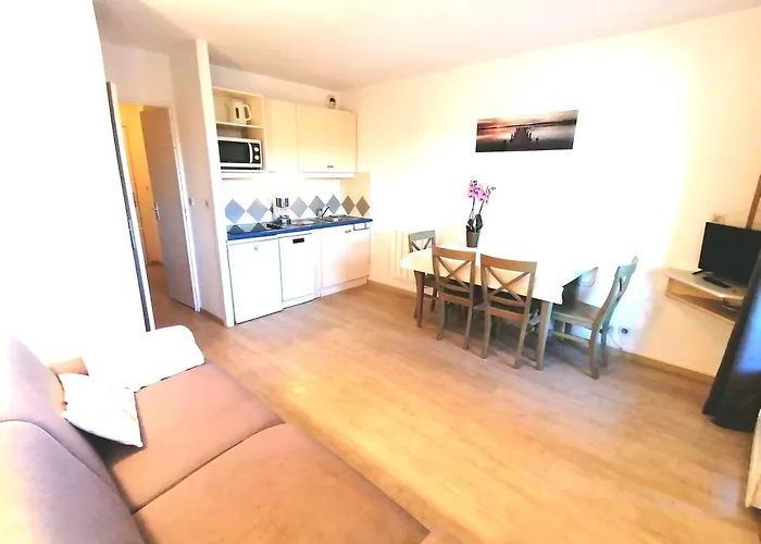 Appartement 4 Personnes Entierement Renove En Oct 25 Domaine De Valescure